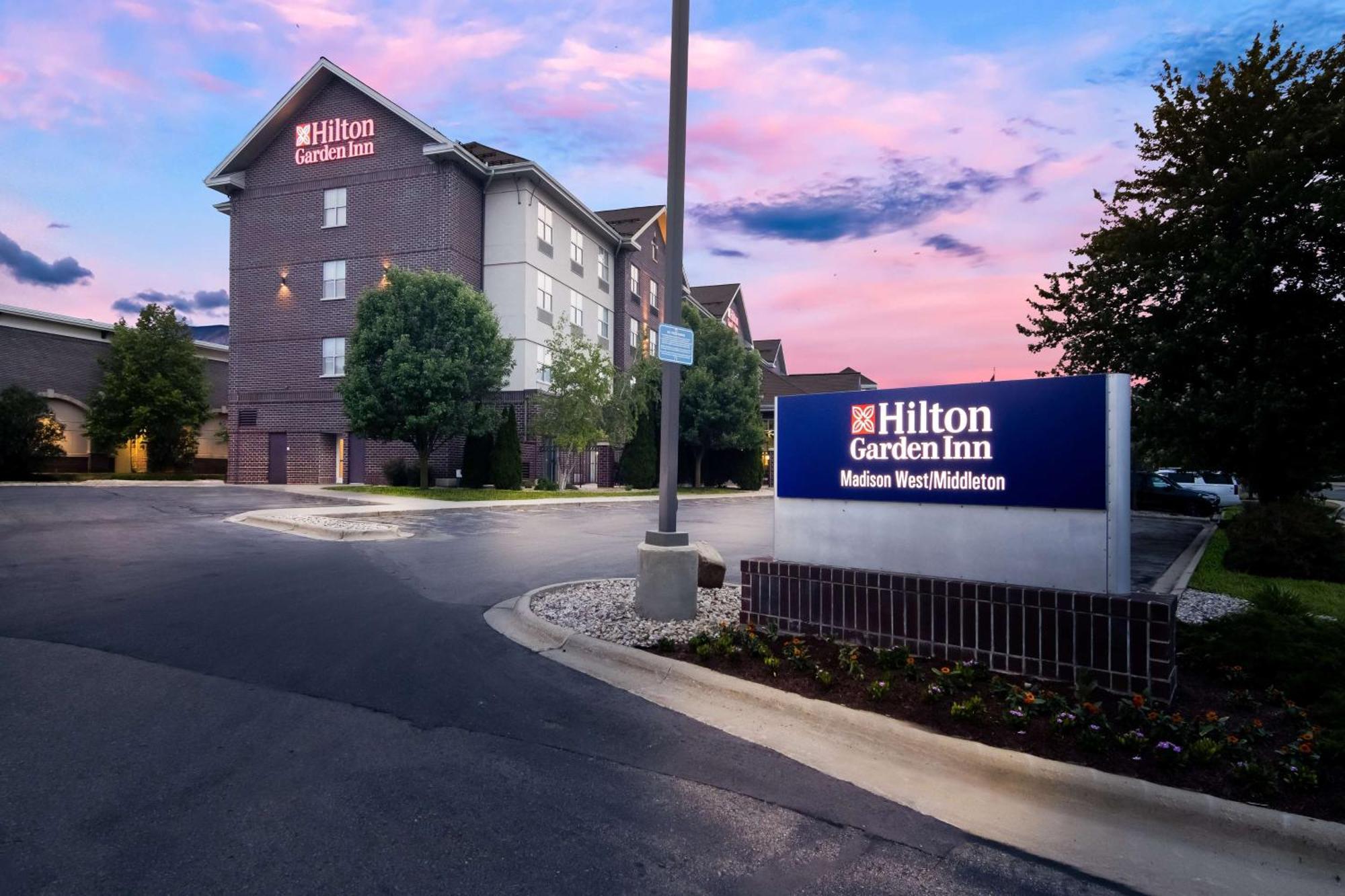 Hilton Garden Inn Madison West/Middleton Extérieur photo