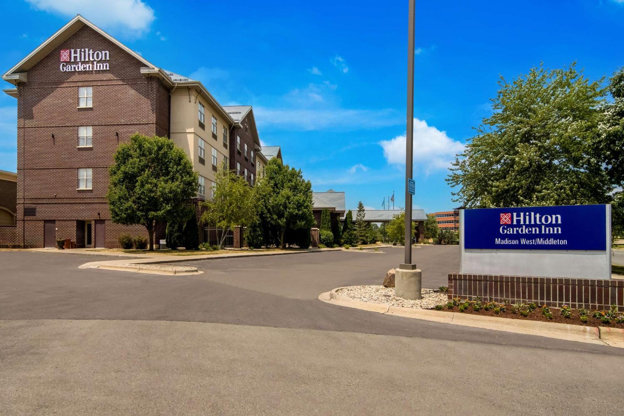 Hilton Garden Inn Madison West/Middleton Extérieur photo